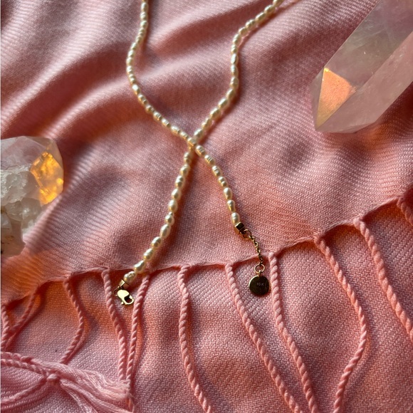 Jane Win Rice Pearl Necklace in 10k Gold - Picture 4 of 7